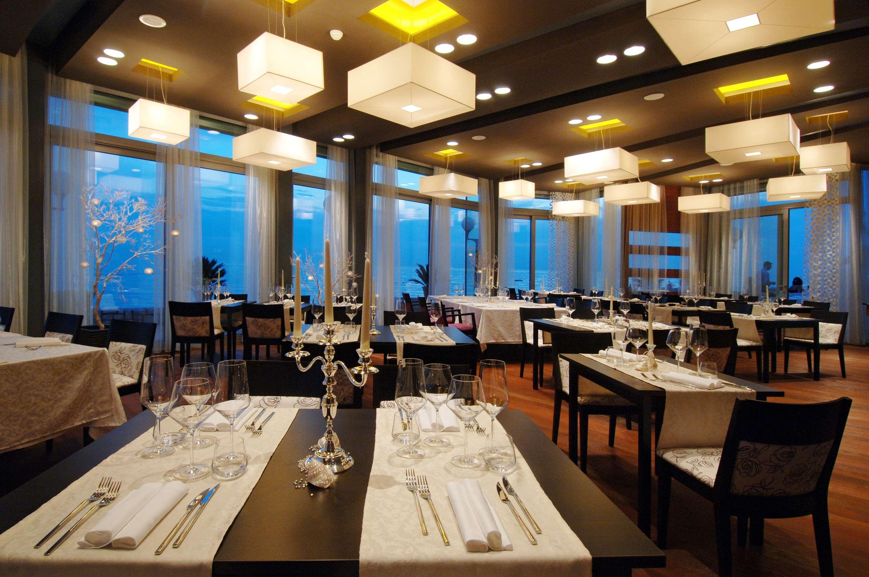 Apartments Amfora Plava Laguna Umag Restoran foto