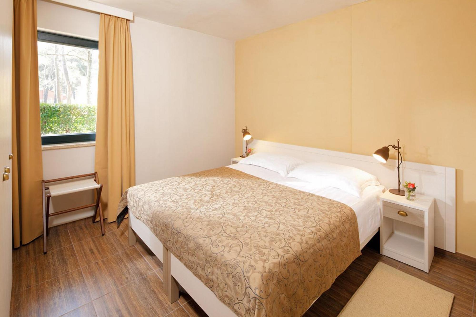 Apartments Amfora Plava Laguna Umag Bagian luar foto