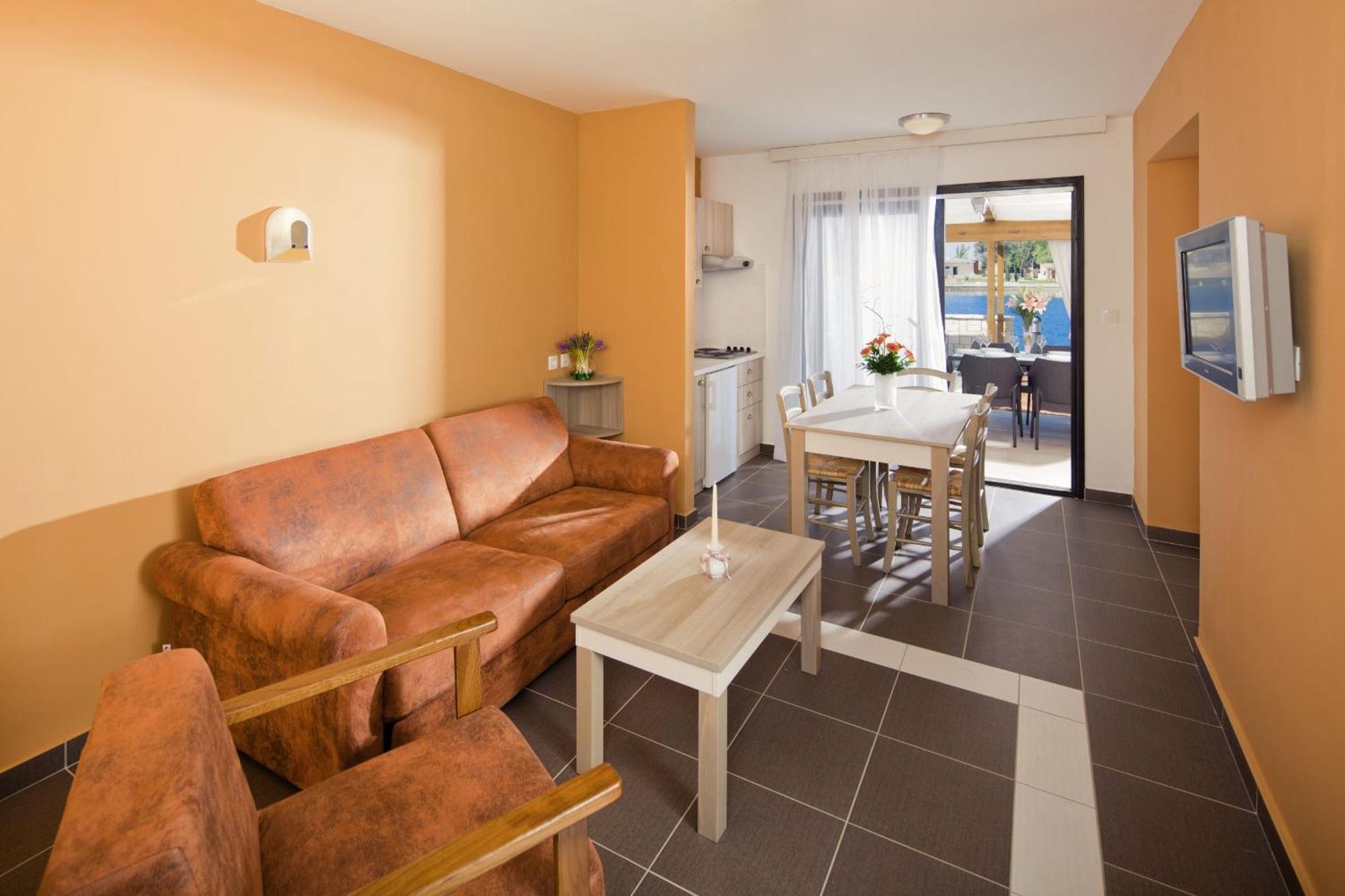Apartments Amfora Plava Laguna Umag Bagian luar foto