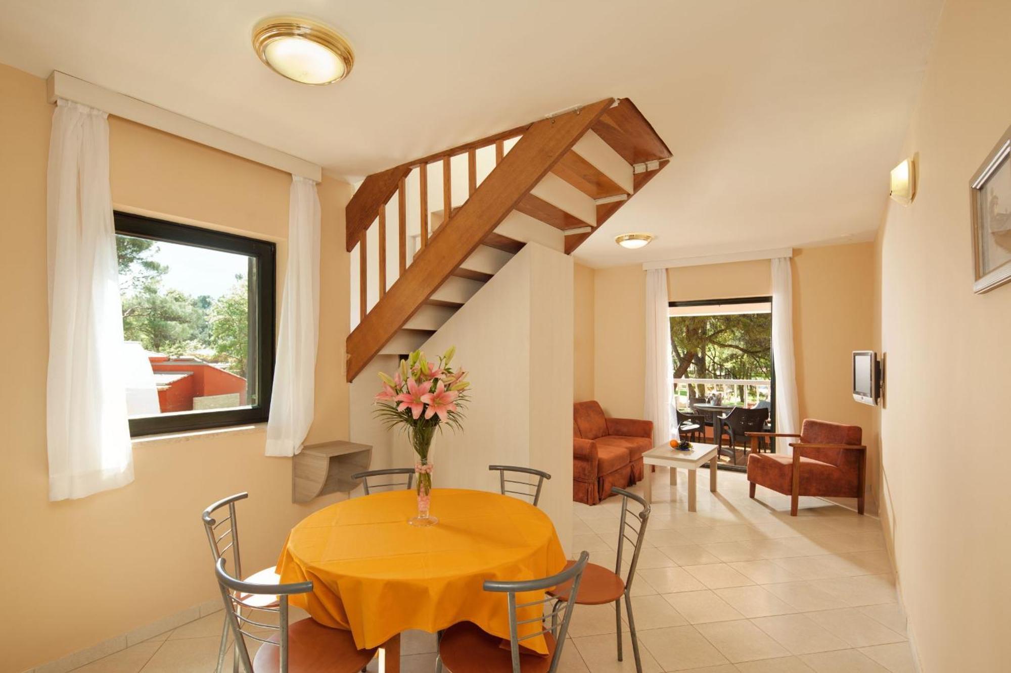 Apartments Amfora Plava Laguna Umag Bagian luar foto