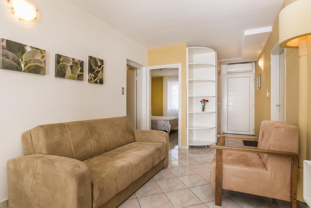 Apartments Amfora Plava Laguna Umag Ruang foto